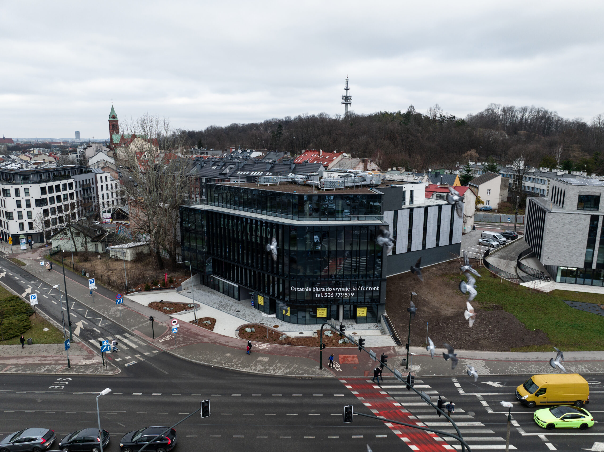 Pohled na budovu z vrchu