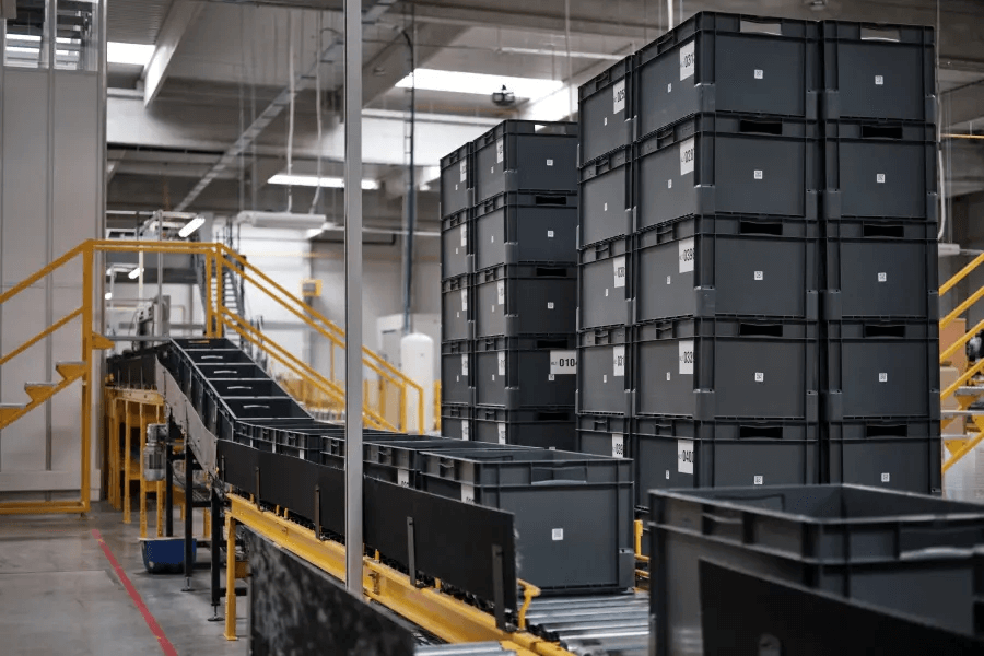 Vytápění Hal: Efektivní a Úsporné Řešení pro Průmyslové Prostory () Vytápění Hal: Efektivní a Úsporné Řešení pro Průmyslové Prostory