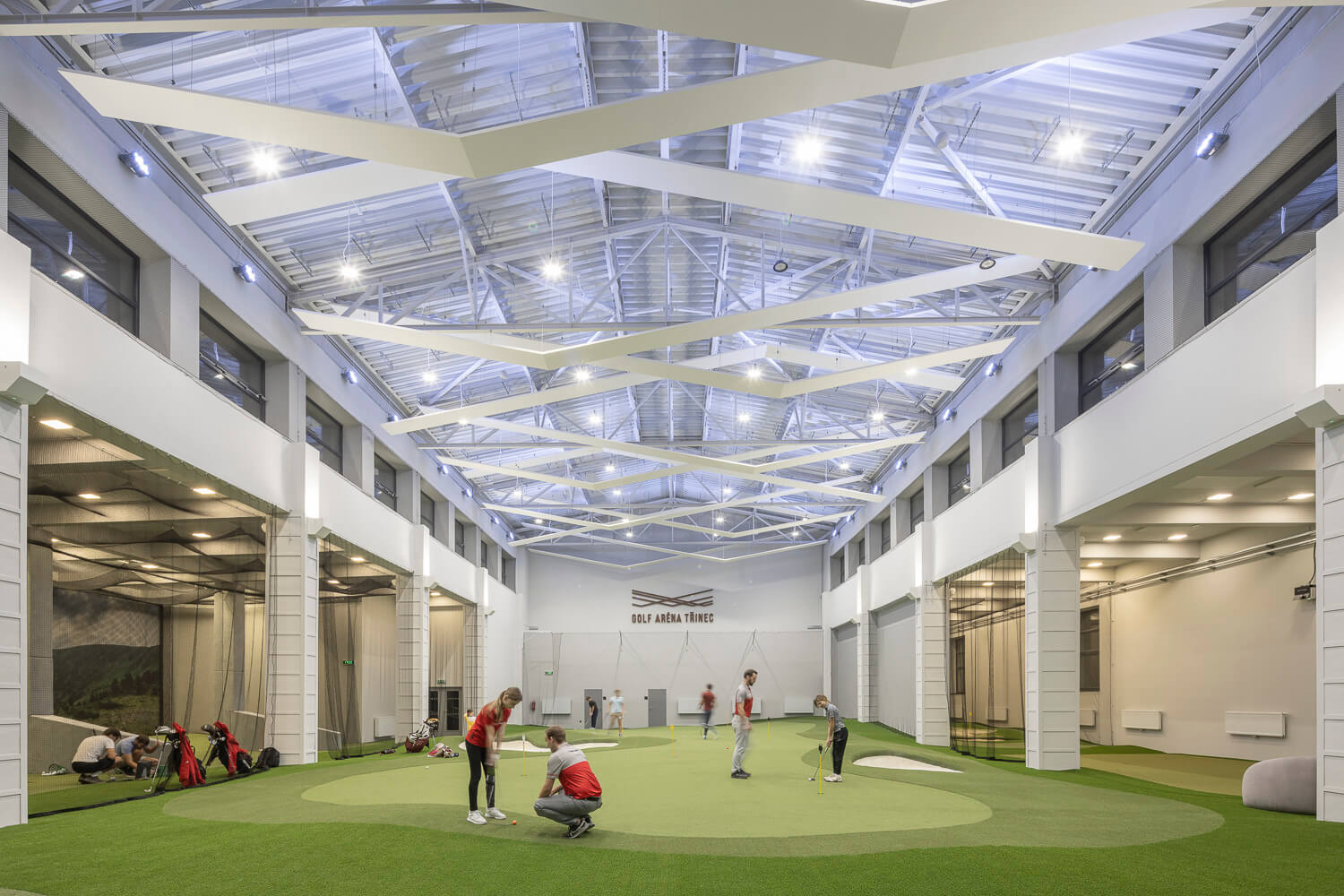 Automatizace sportoviště v Golf Aréně Třinec pomocí systému Loxone