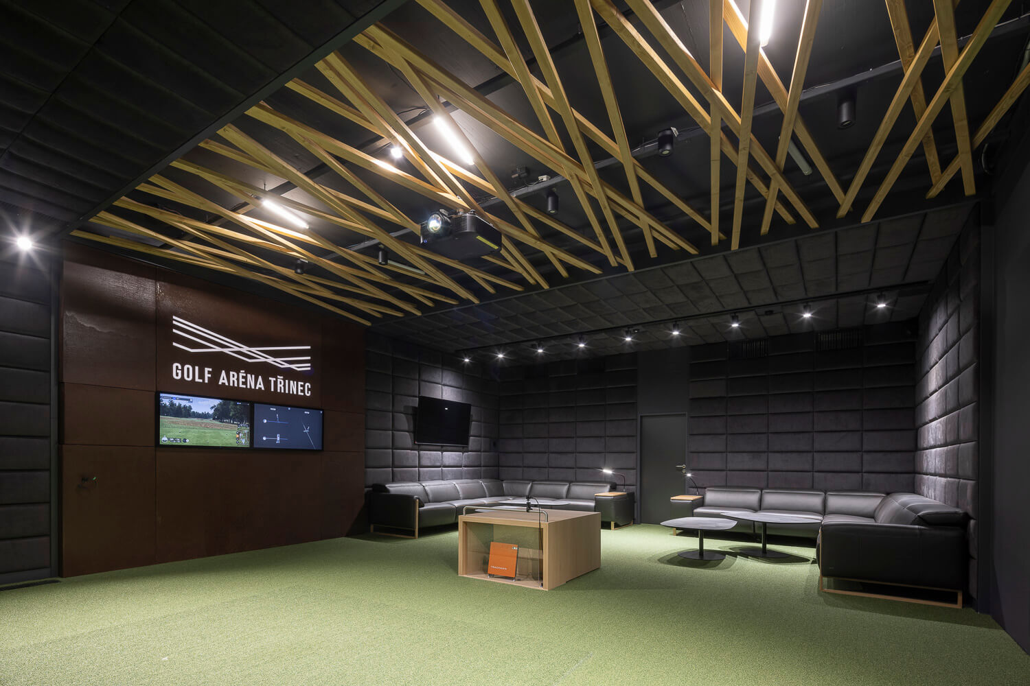 Automatizace sportovní haly v Golf Aréně Třinec – chytré řízení interiéru