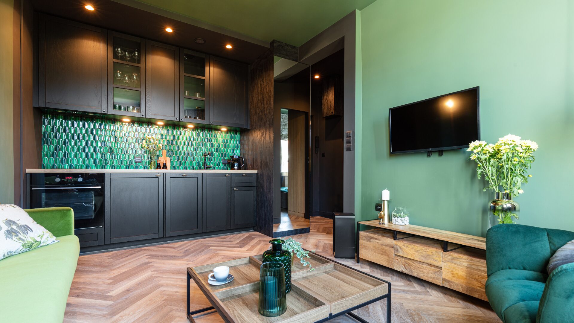 Luxury Geometric Apartments With Smart Home Features In Fairfax Reference: Luxury Apartment Smart Home Retrofit Tips Tools