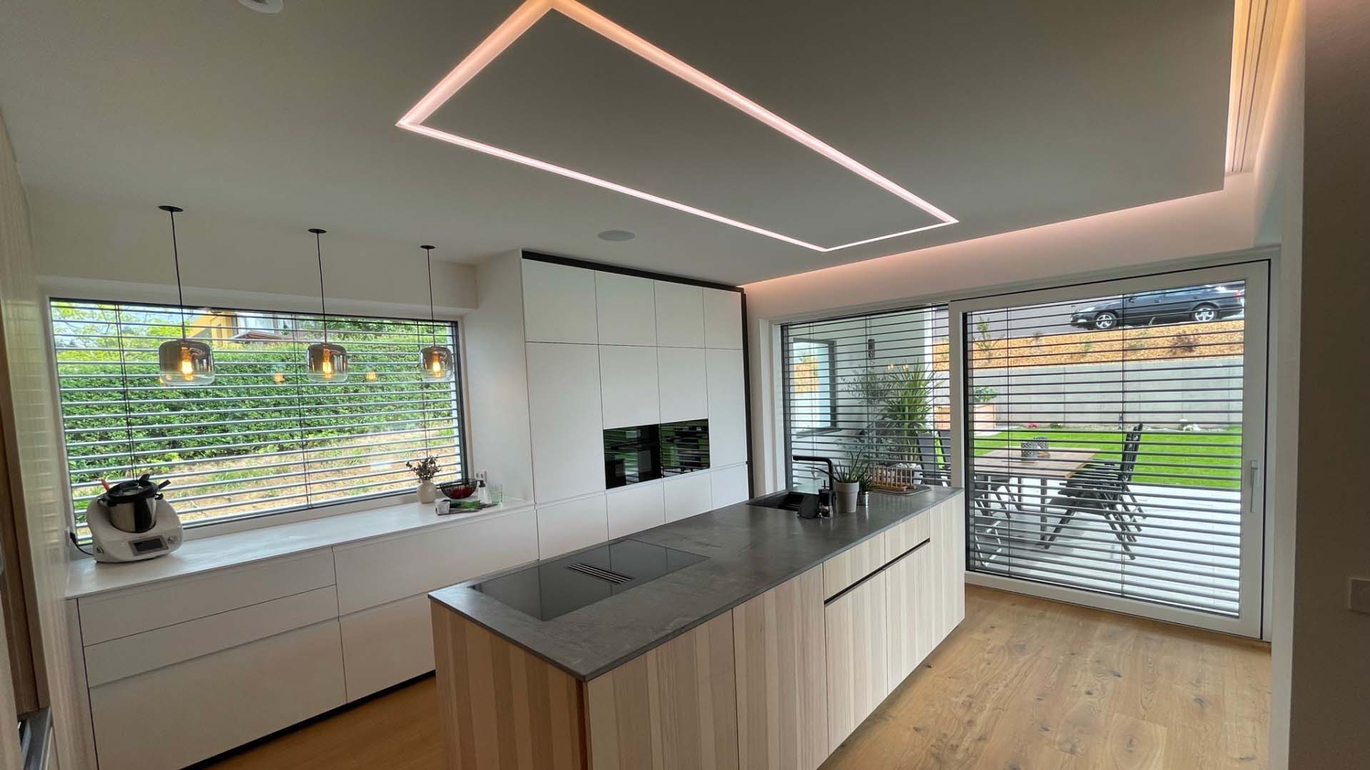 Home-kitchen-loxone-lighting