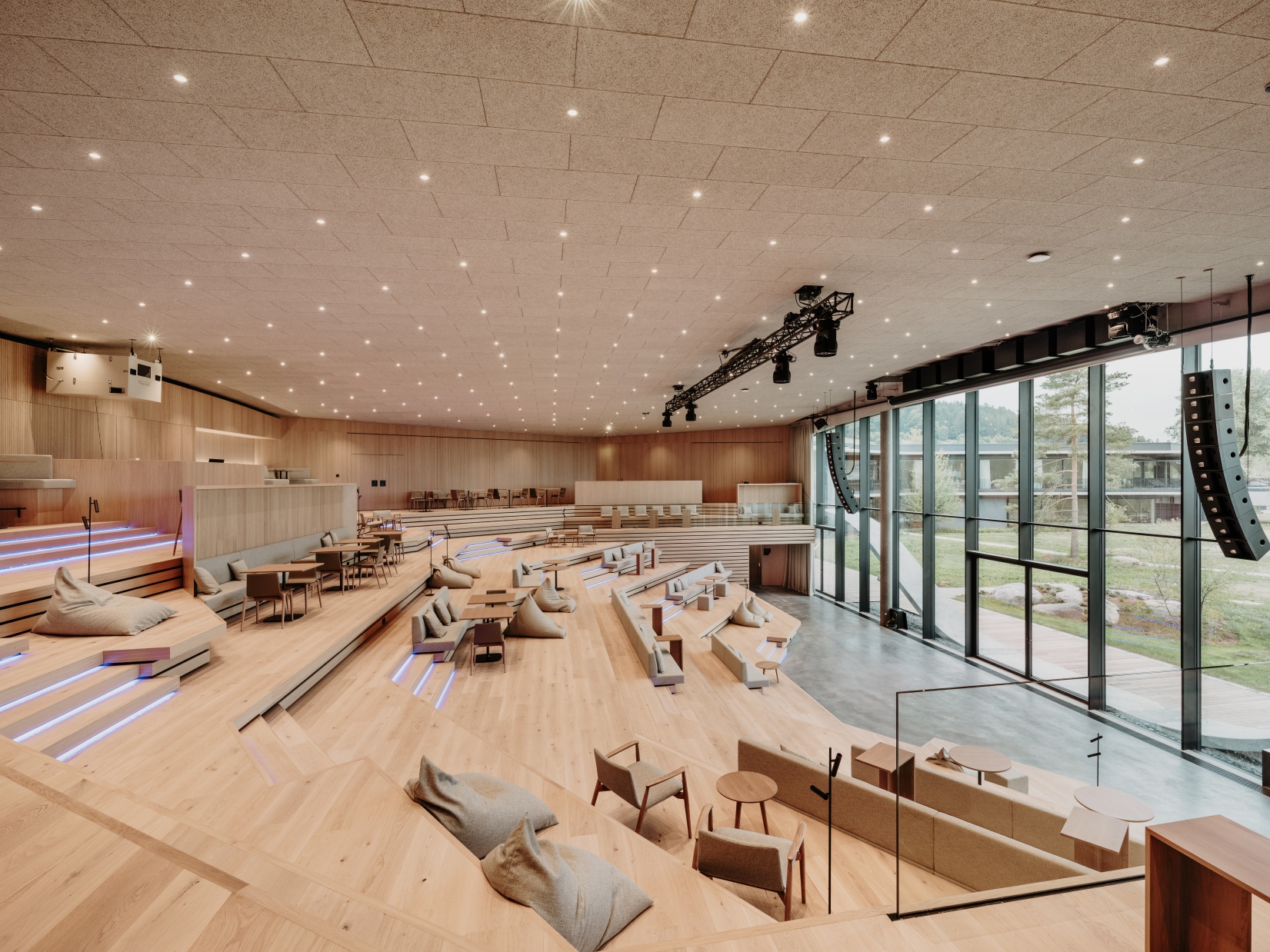 Loxone Hotel