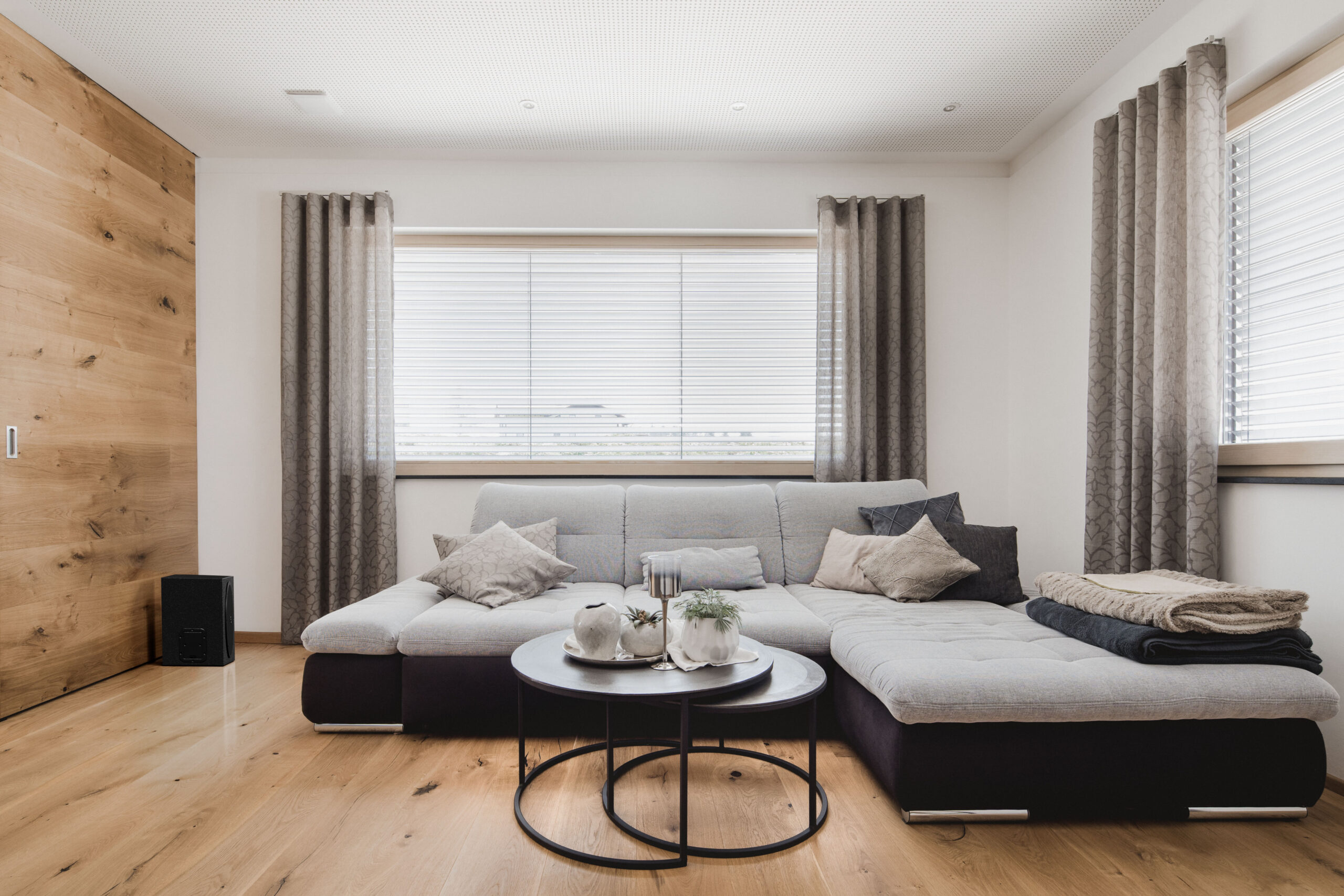 Sub10_Livingroom