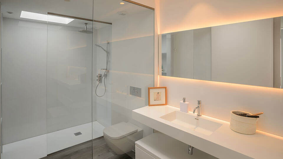 indirect licht spiegel badkamer