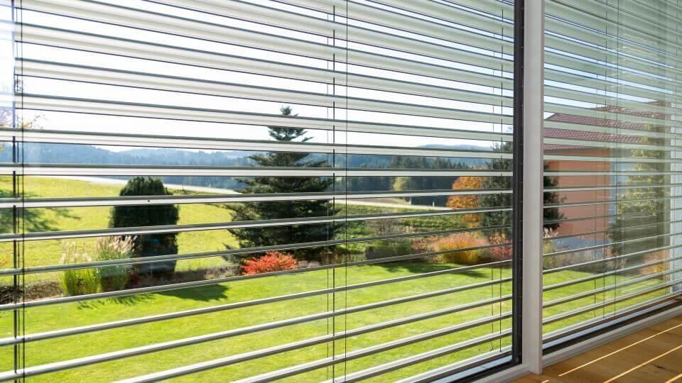 A modern &aacute;rny&eacute;kol&oacute;k k&ouml;nnyen integr&aacute;lhat&oacute;k az okosotthon-rendszerekbe