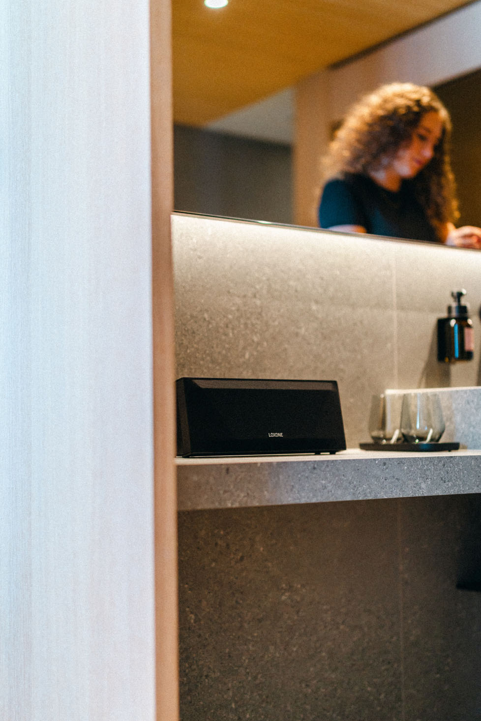 Kúpeľna s Wireless Speaker LOXONE