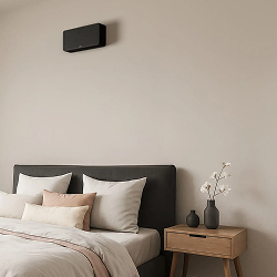 Wall Speaker na stene v spálni